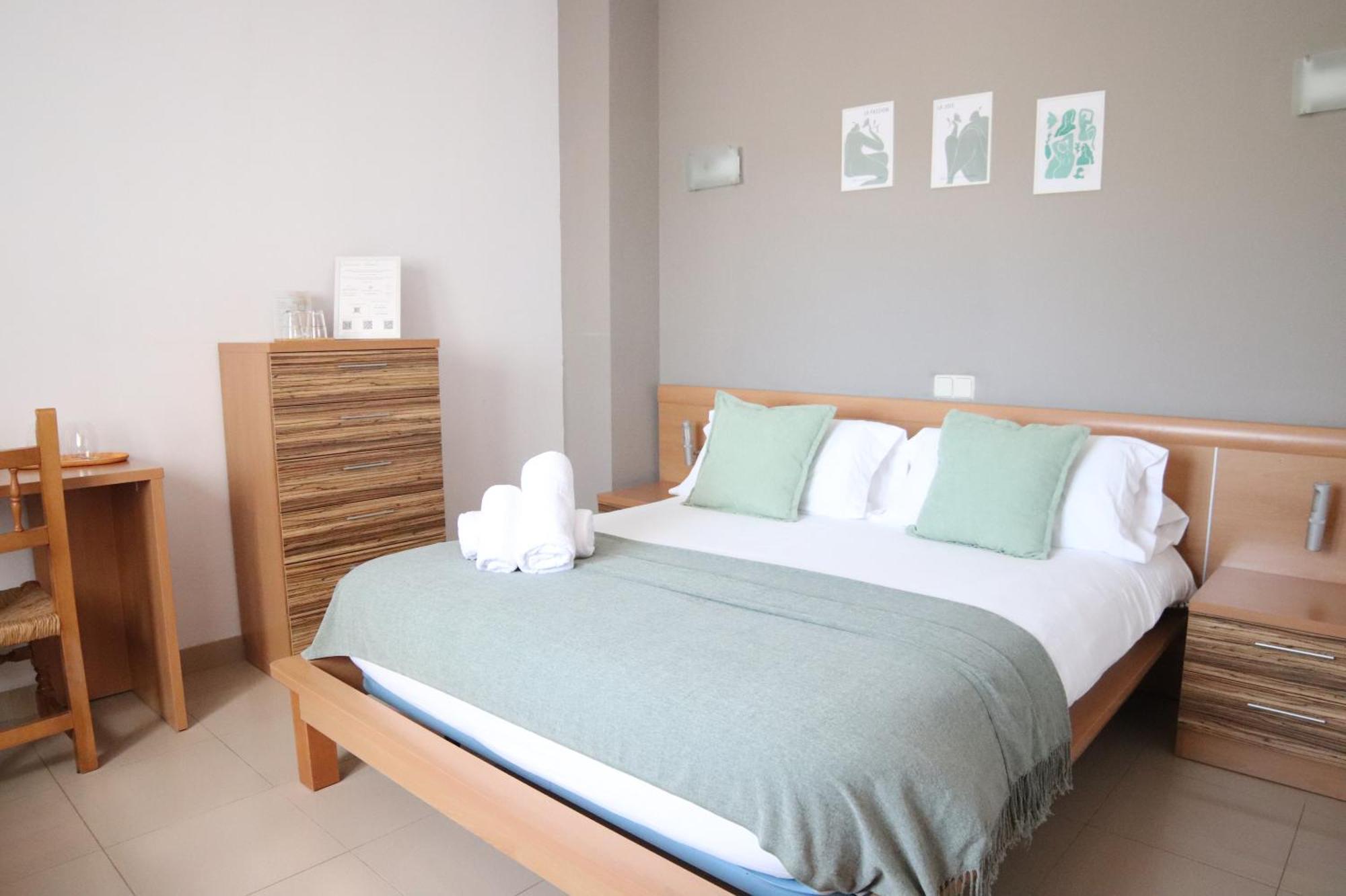 Hostal-Casa Rural Rosa-Nonna Siguenza Dış mekan fotoğraf