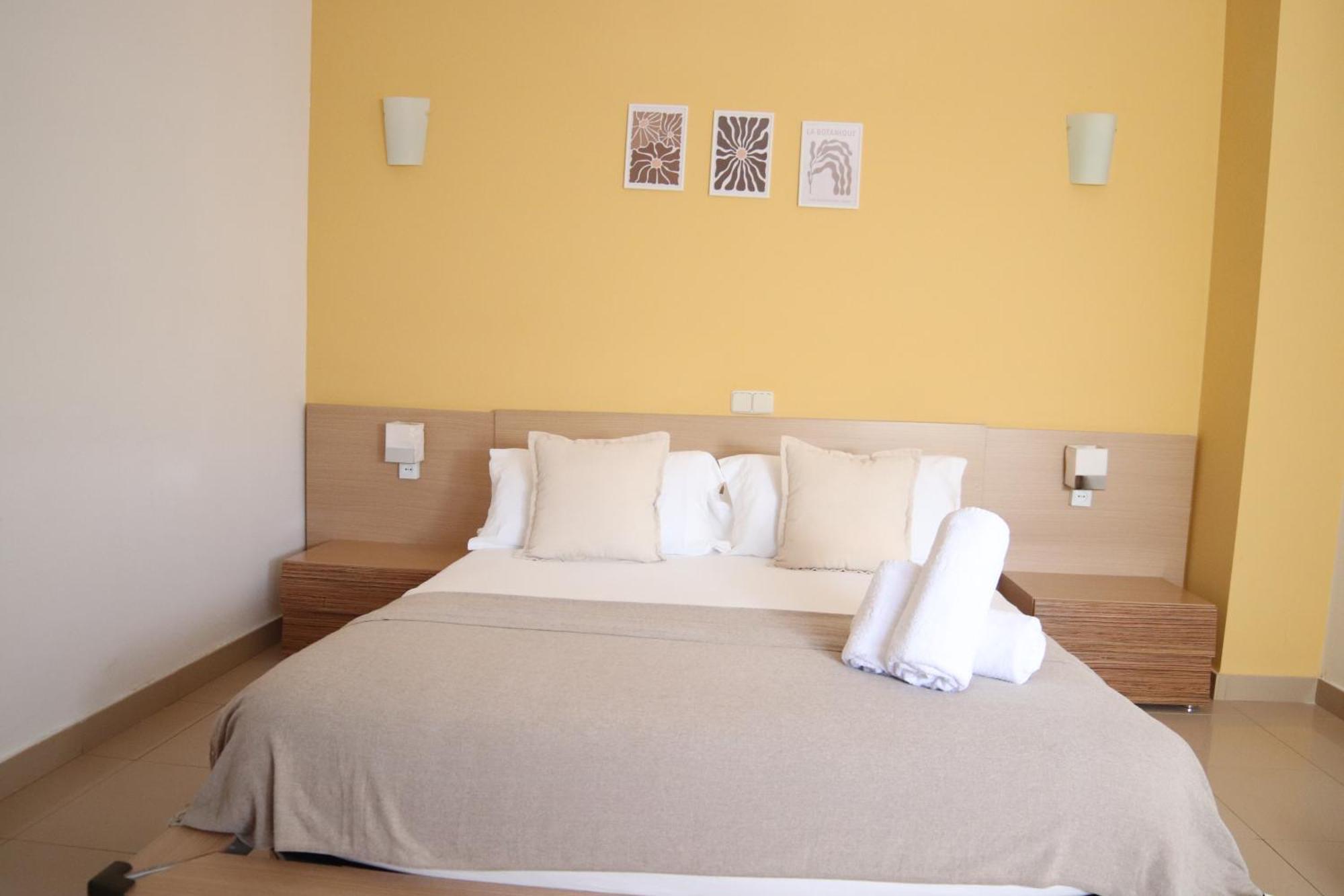 Hostal-Casa Rural Rosa-Nonna Siguenza Dış mekan fotoğraf